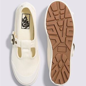 Vans STYLE 93 Beige Canvas White Rubber MARY JANE Sneakers Buckle Size 10.5 NEW